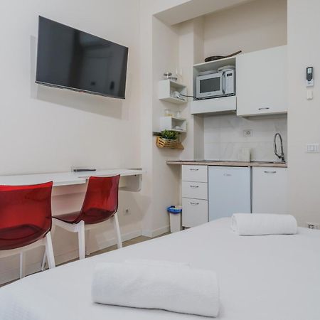 Cristel Apartment - 15 Min Da Milano - Parcheggio - Mono 2 Cormano Extérieur photo